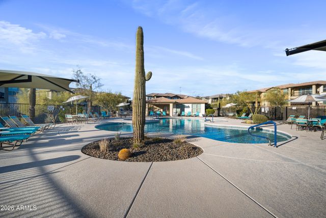 5100 E RANCHO PALOMA Drive 2072, Cave Creek, AZ 85331