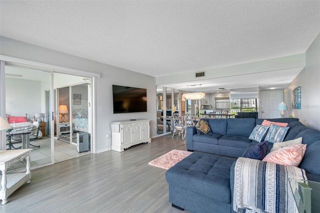 7871 SAILBOAT KEY BOULEVARD S 106, South Pasadena, FL 33707