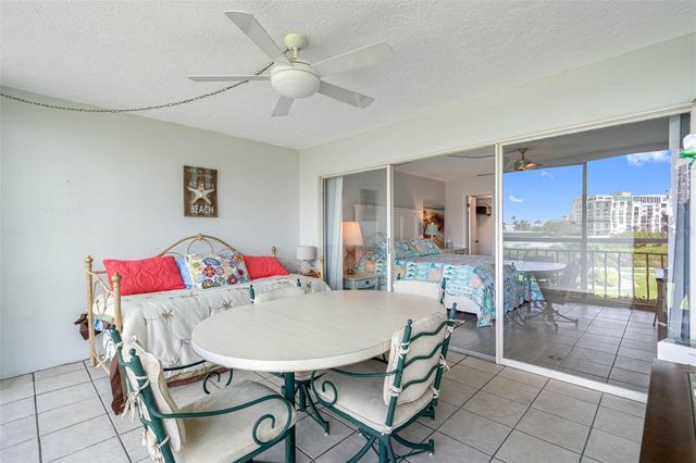 7871 SAILBOAT KEY BOULEVARD S 106, South Pasadena, FL 33707