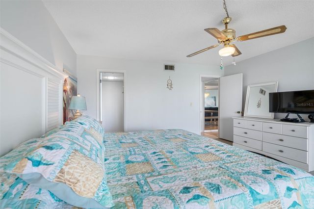 7871 SAILBOAT KEY BOULEVARD S 106, South Pasadena, FL 33707