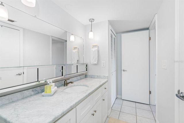 7871 SAILBOAT KEY BOULEVARD S 106, South Pasadena, FL 33707