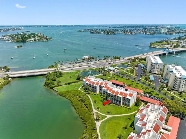 7871 SAILBOAT KEY BOULEVARD S 106, South Pasadena, FL 33707