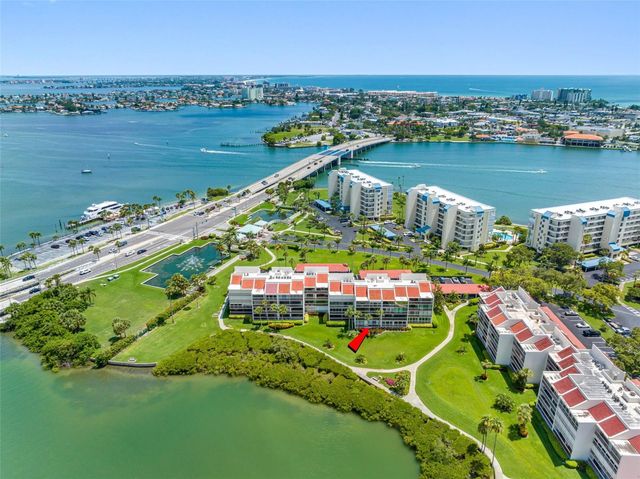 7871 SAILBOAT KEY BOULEVARD S 106, South Pasadena, FL 33707