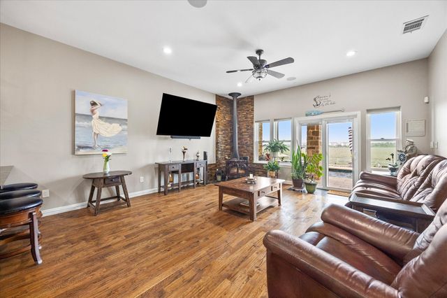 2305 Windjammer Way, Rowlett, TX 75088