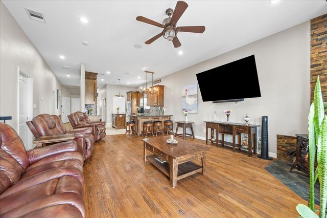 2305 Windjammer Way, Rowlett, TX 75088