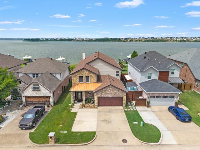 2305 Windjammer Way, Rowlett, TX 75088