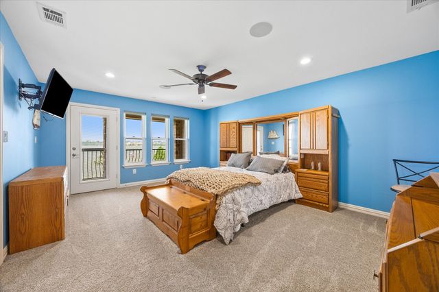 2305 Windjammer Way, Rowlett, TX 75088