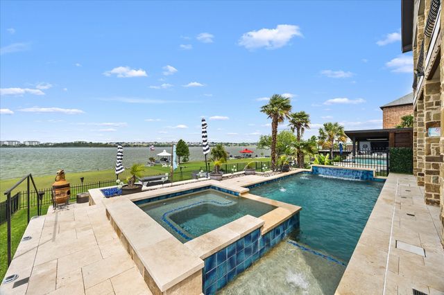 2305 Windjammer Way, Rowlett, TX 75088