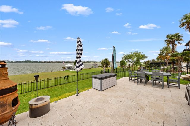 2305 Windjammer Way, Rowlett, TX 75088