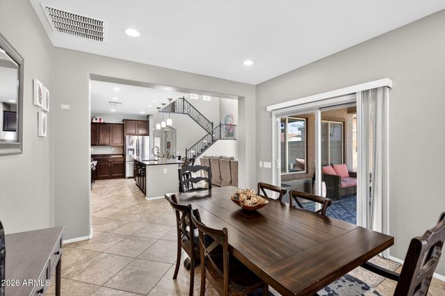 10840 W SADDLEHORN Road, Peoria, AZ 85383