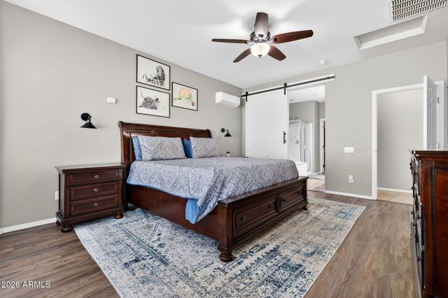 10840 W SADDLEHORN Road, Peoria, AZ 85383