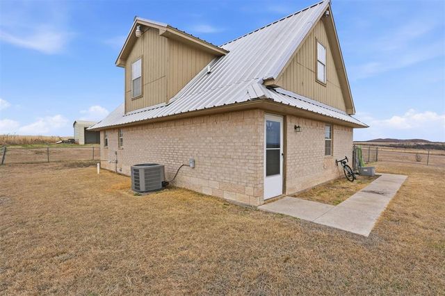 16489 Highway 54, Snyder, OK 73566