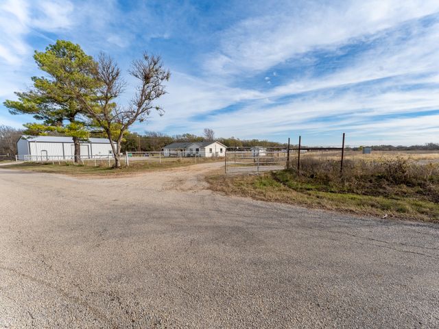 630 CR-3825, Bridgeport, TX 76426