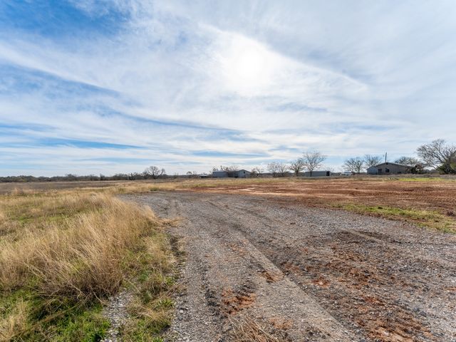 630 CR-3825, Bridgeport, TX 76426