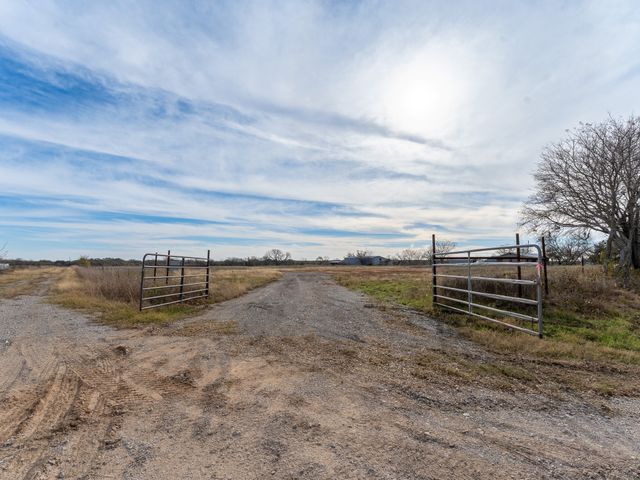 630 CR-3825, Bridgeport, TX 76426