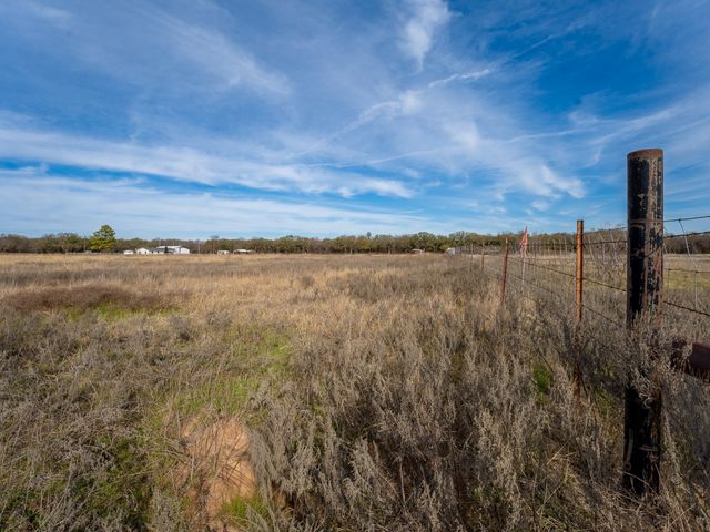 630 CR-3825, Bridgeport, TX 76426