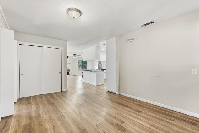 3456 W Mendocino Ave, Stockton, CA 95204