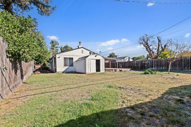 3456 W Mendocino Ave, Stockton, CA 95204