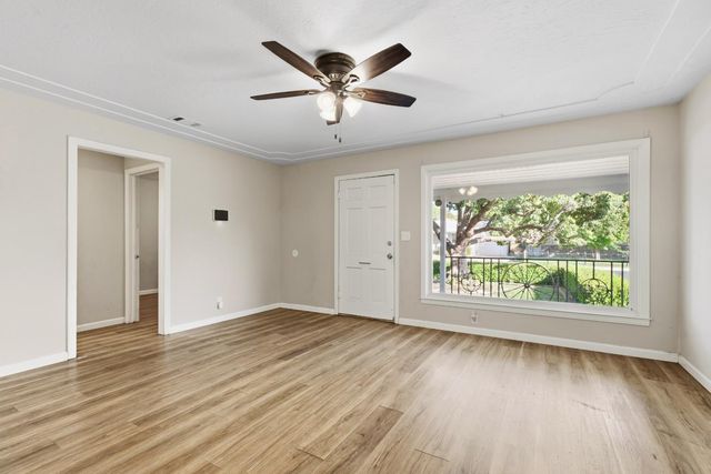 3456 W Mendocino Ave, Stockton, CA 95204