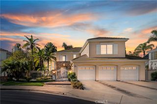 8 Nidden, Irvine, CA 92603