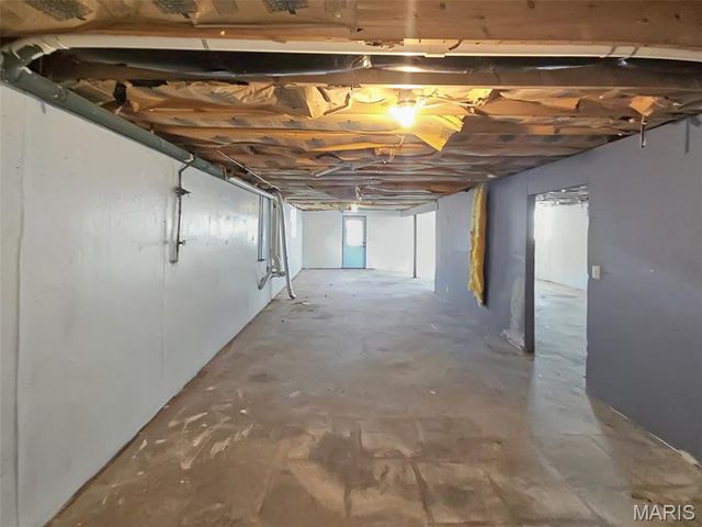 1512 Sanders Avenue, Poplar Bluff, MO 63901