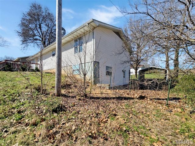 1512 Sanders Avenue, Poplar Bluff, MO 63901