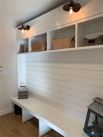 2 Elm Crest Dr, Chesterfield, VA 23236