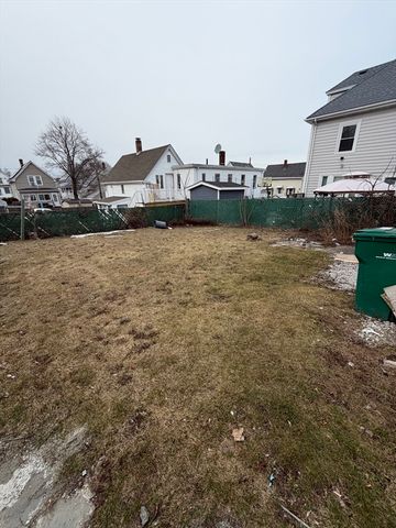 43 Adams St 1, Lynn, MA 01902