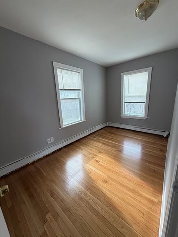 43 Adams St 1, Lynn, MA 01902