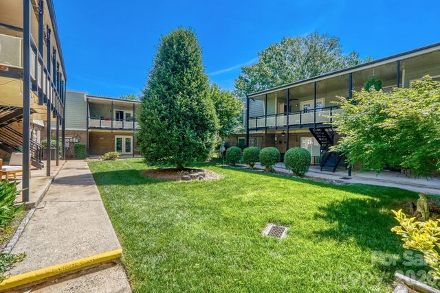 2610 Park Road B, Charlotte, NC 28209