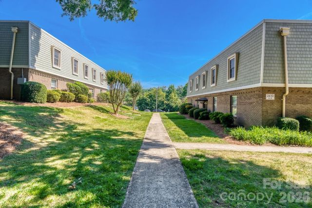 2610 Park Road B, Charlotte, NC 28209