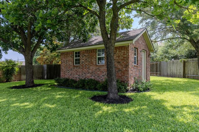 3807 Cypress Point CV, Round Rock, TX 78664