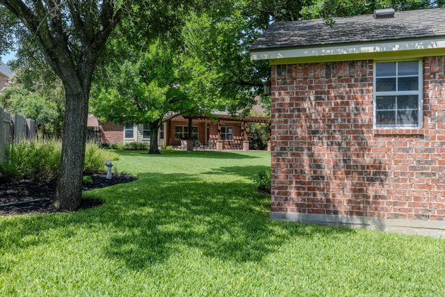 3807 Cypress Point CV, Round Rock, TX 78664