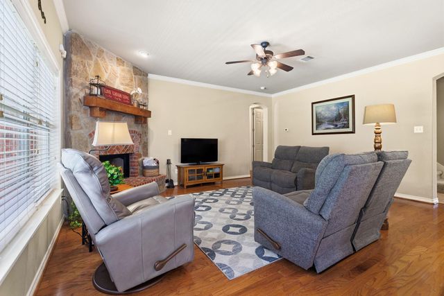 3807 Cypress Point CV, Round Rock, TX 78664