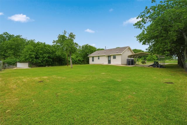 210 W Madison Street, Hillsboro, TX 76645