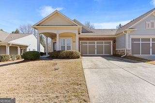 6106 Longleaf Drive, Hoschton, GA 30548