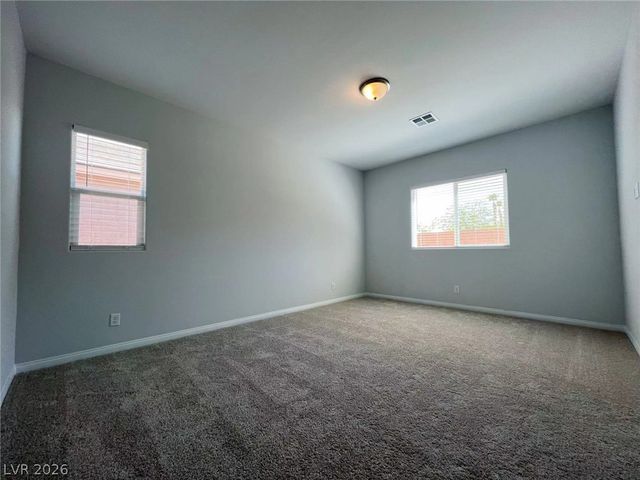 5870 Steinbeck Valley Street, Las Vegas, NV 89113