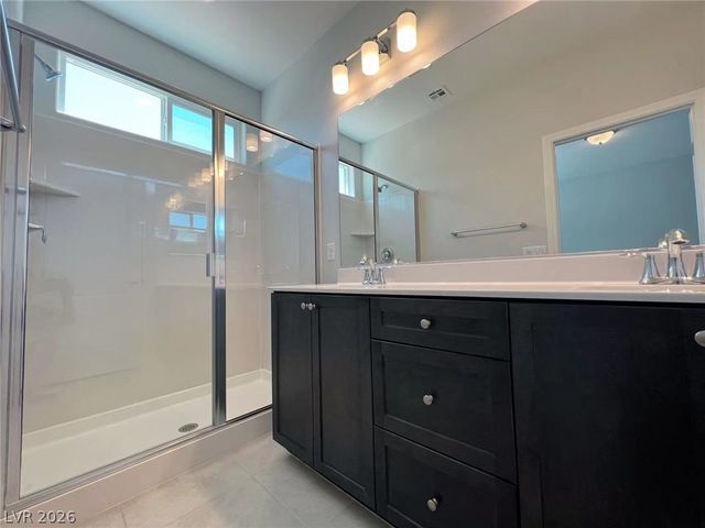 5870 Steinbeck Valley Street, Las Vegas, NV 89113
