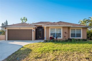 9036 Henry RD, Fort Myers, FL 33967