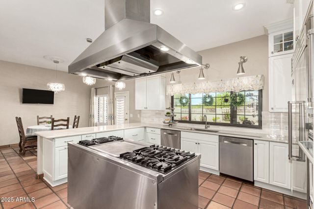 29449 N 64TH Street, Cave Creek, AZ 85331