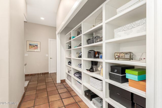 29449 N 64TH Street, Cave Creek, AZ 85331