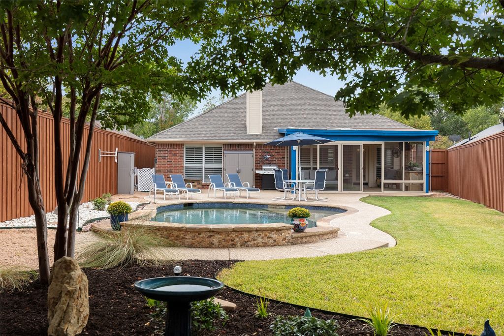 1829 Melton Drive, Carrollton, TX 75010 — photo 3