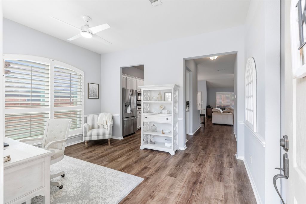 1829 Melton Drive, Carrollton, TX 75010 — photo 5