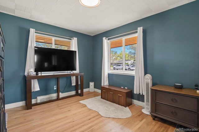 691 S Holly Street, Denver, CO 80246