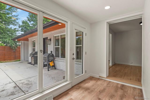 691 S Holly Street, Denver, CO 80246