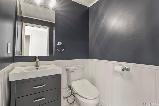 691 S Holly Street, Denver, CO 80246