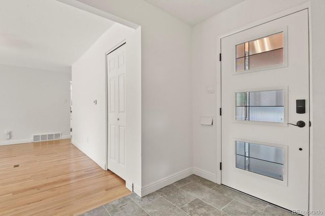 691 S Holly Street, Denver, CO 80246