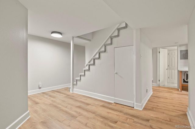 691 S Holly Street, Denver, CO 80246