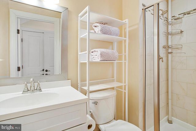 432 E CLEMENT ST, Baltimore, MD 21230