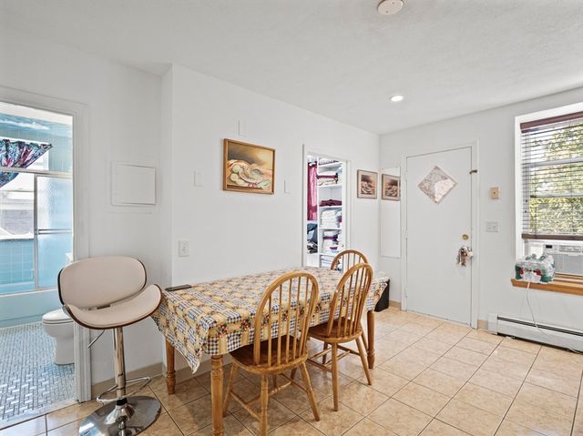 95 Florida St 2, Boston, MA 02124